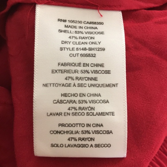 Joie red shorts size 4 - Picture 3 of 3